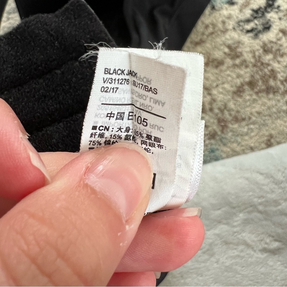 🍎 3/$30 Old Navy Active size 44DD black medium support sports bra - Picture 5 of 6